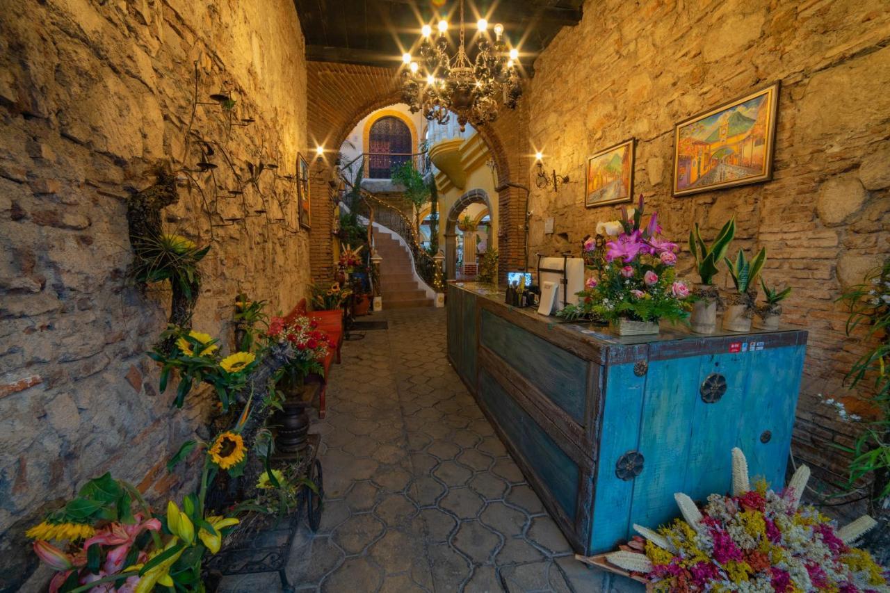 Hotel Gran Plaza Euromaya Antigua Εξωτερικό φωτογραφία