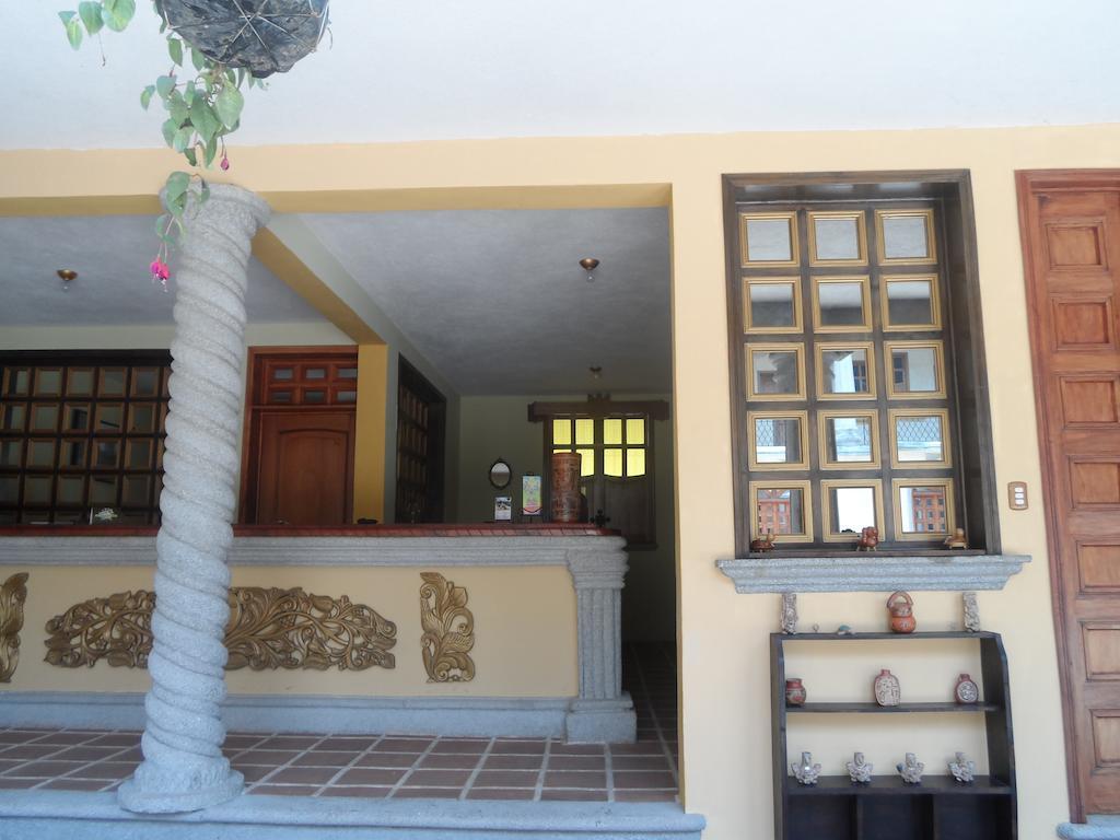 Hotel Gran Plaza Euromaya Antigua Εξωτερικό φωτογραφία